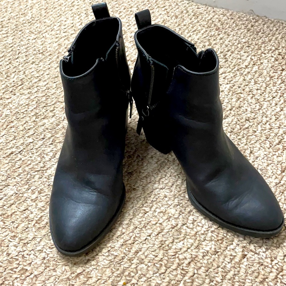 Ankle boots